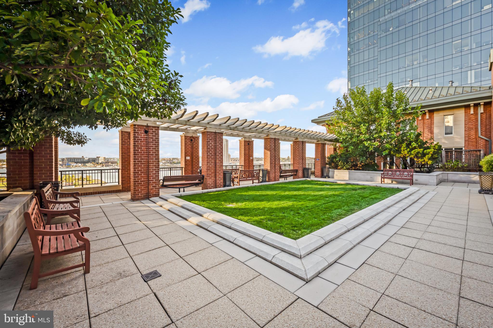 717 President Street, Unit PH802 Baltimore, MD 21202 - Photo 51 of 77 Rooftop pool / common area adjacent to penthouse