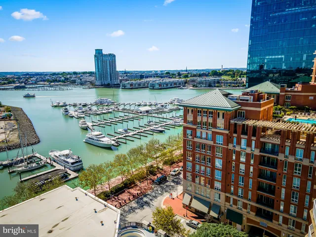 $2,100,000 | 717 President Street, Unit PH802, Baltimore, MD 21202