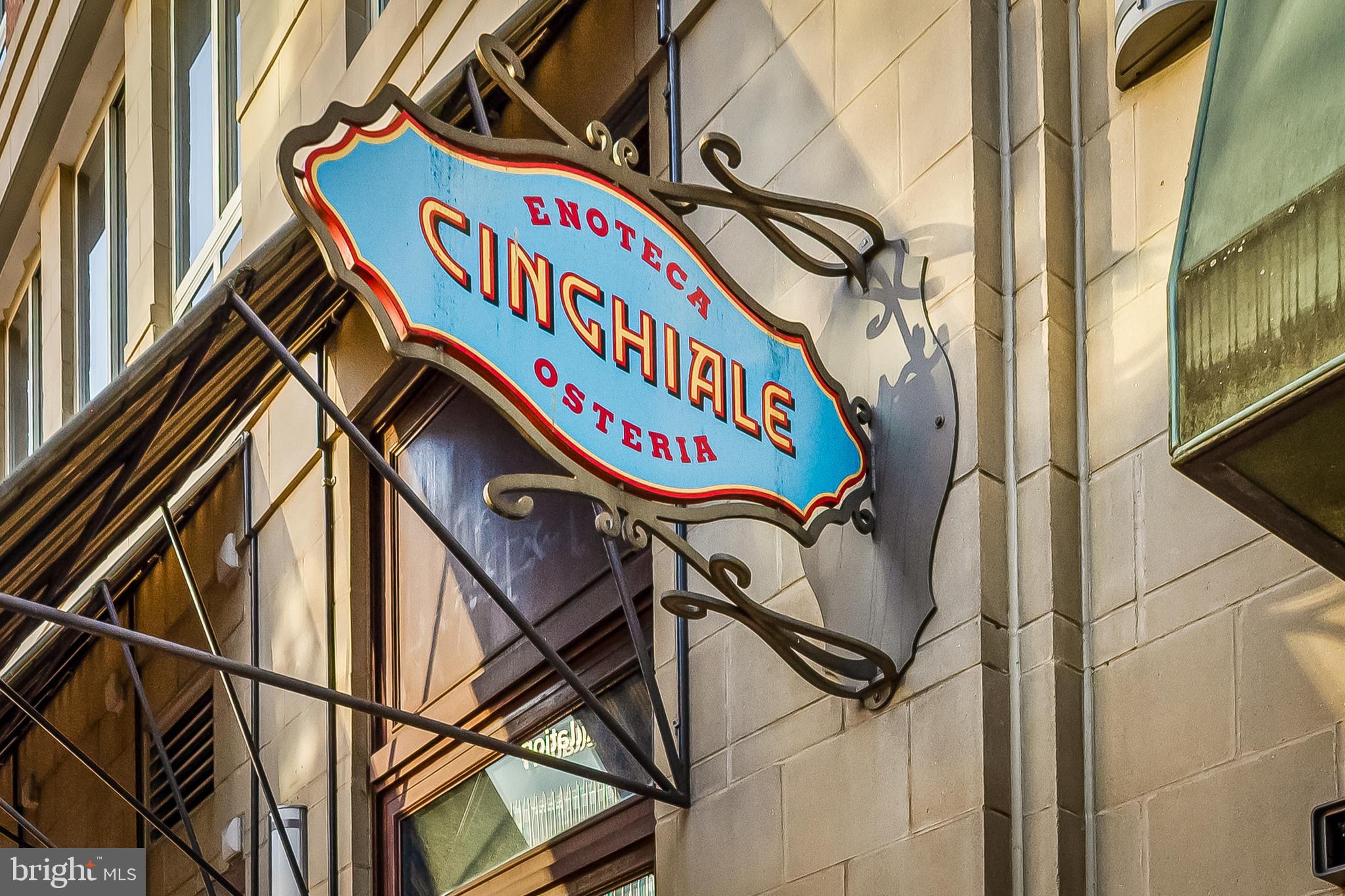 717 President Street, Unit PH802 Baltimore, MD 21202 - Photo 73 of 77 Restaurant in the building