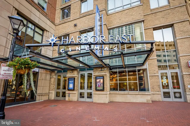 $2,100,000 | 717 President Street, Unit PH802, Baltimore, MD 21202