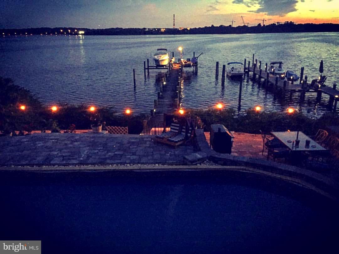 326 Riverside Drive Baltimore, MD 21221 - Photo 3 of 3 Beautiful Sunset Views!