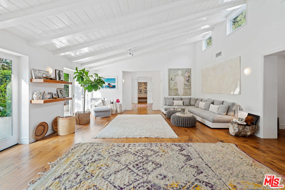6238 Bonsall Drive Malibu, CA 90265 - Photo 8 of 40 a living room with furniture and a couch