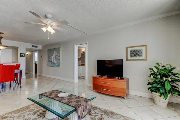 $650,000 | 14900 Gulf Boulevard, Unit 206, Madeira Beach, FL 33708