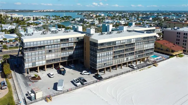 $650,000 | 14900 Gulf Boulevard, Unit 206, Madeira Beach, FL 33708