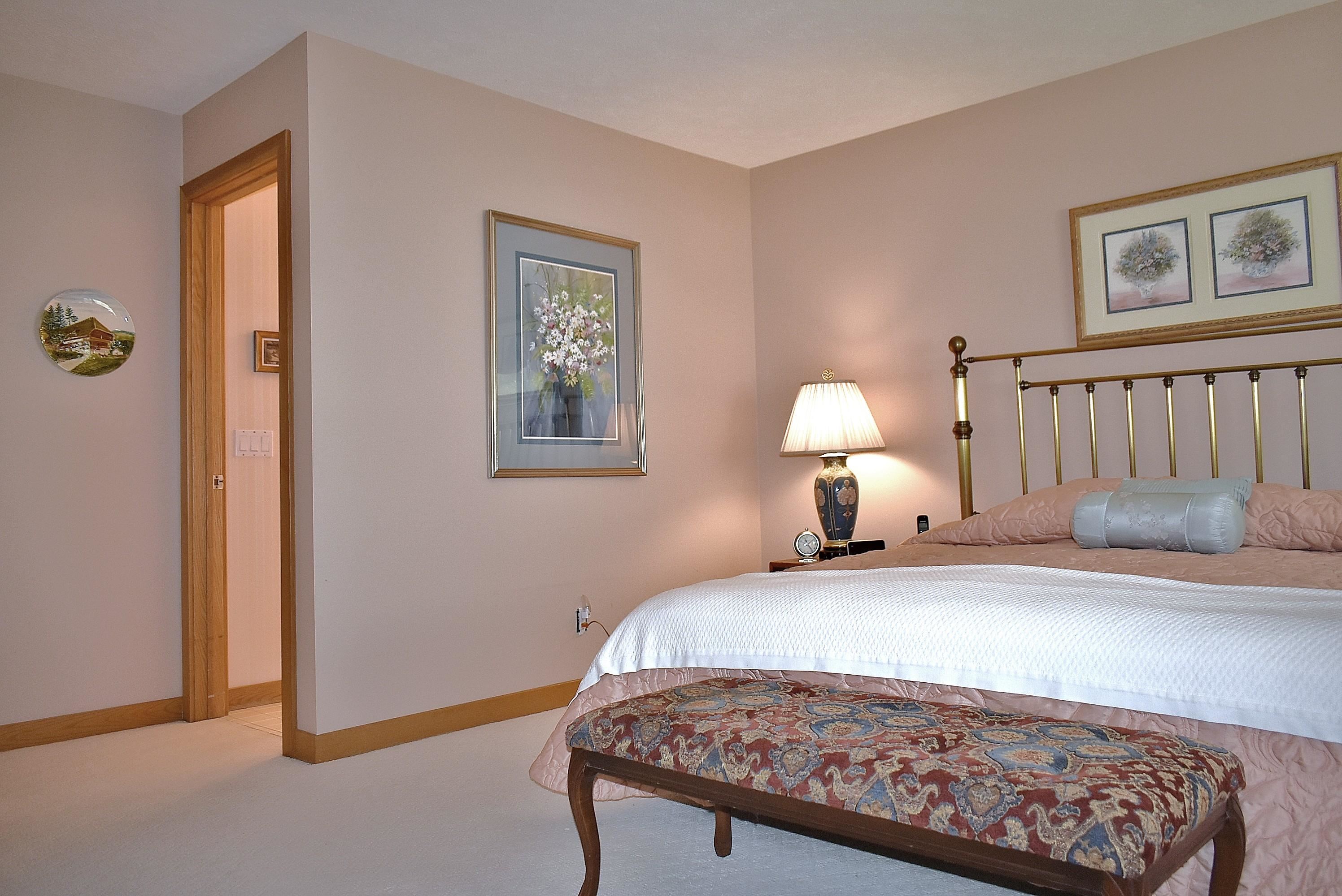6458 Mission Ridge Traverse City, MI 49686 - Photo 20 of 35