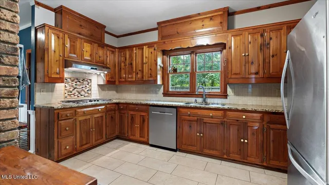 $475,000 | 112 Swallow Drive, Brandon, MS 39047