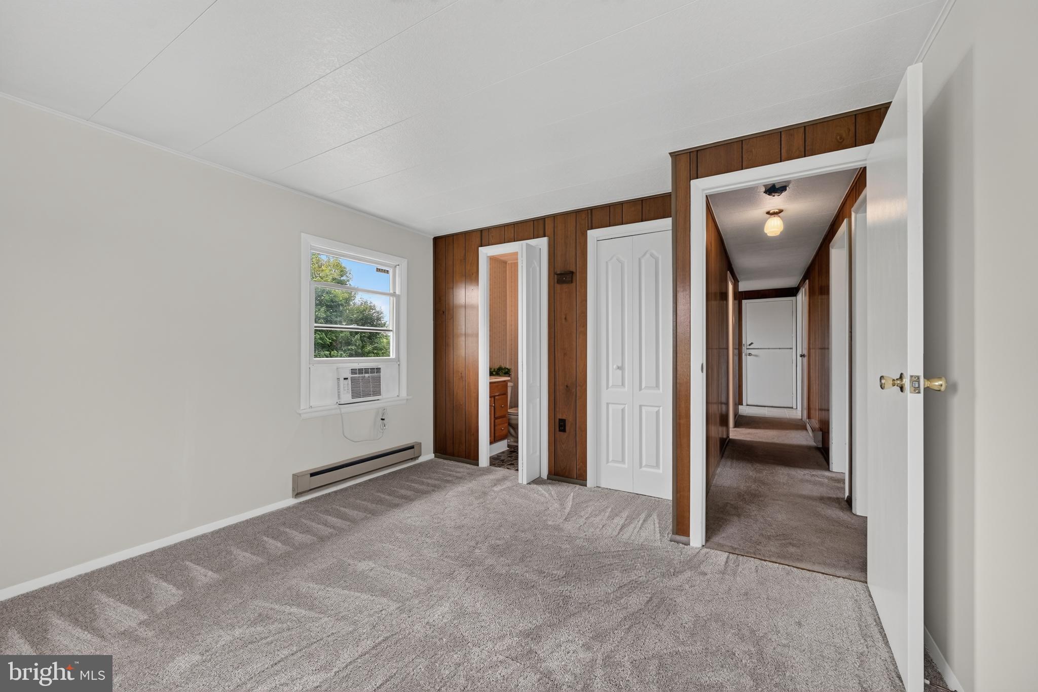 13835 Howard Road Dayton, MD 21036 - Photo 24 of 43 Primary bedroom with new carpet