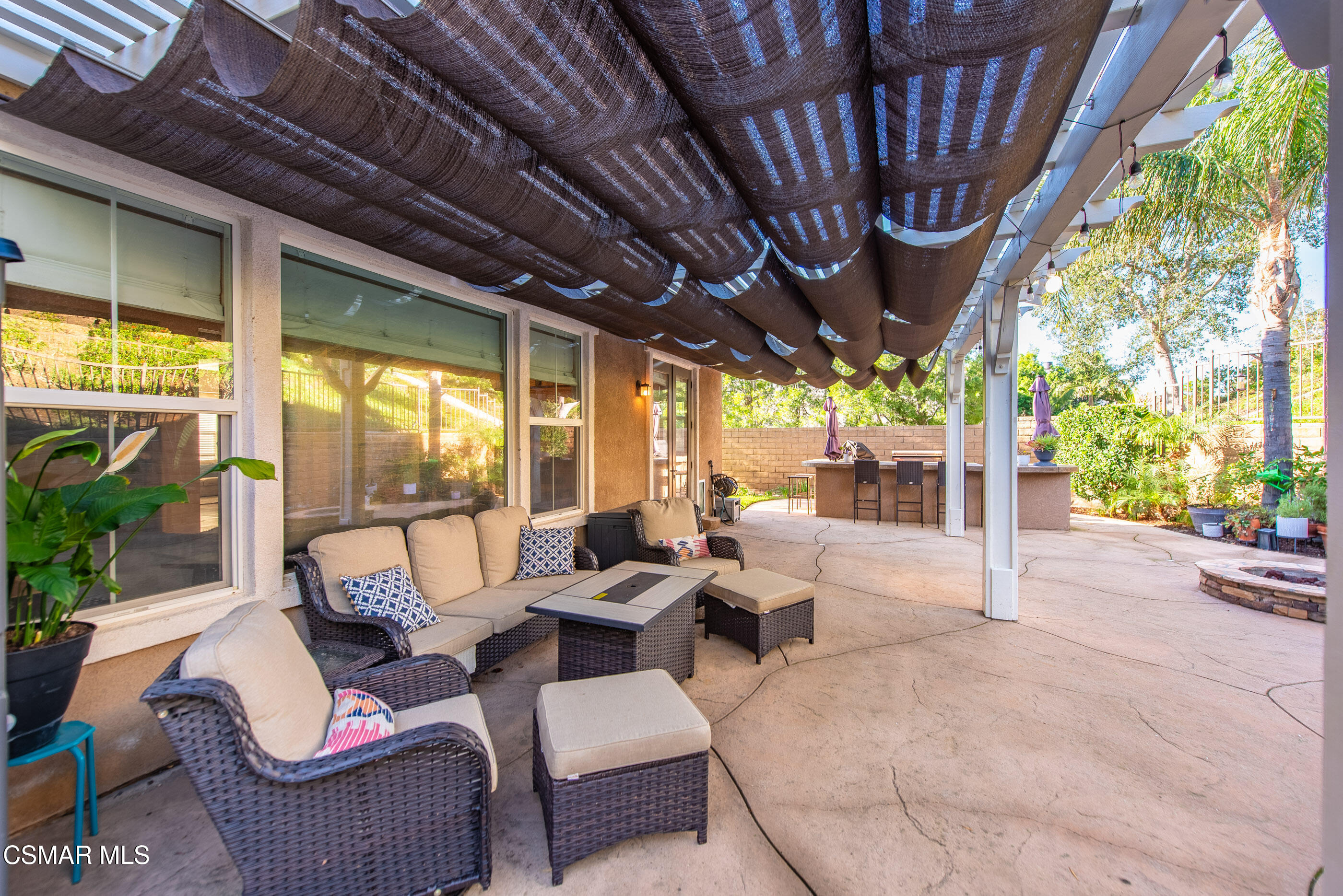 4741 Westwood Street Simi Valley, CA 93063 - Photo 40 of 48 a outdoor space with patio couch