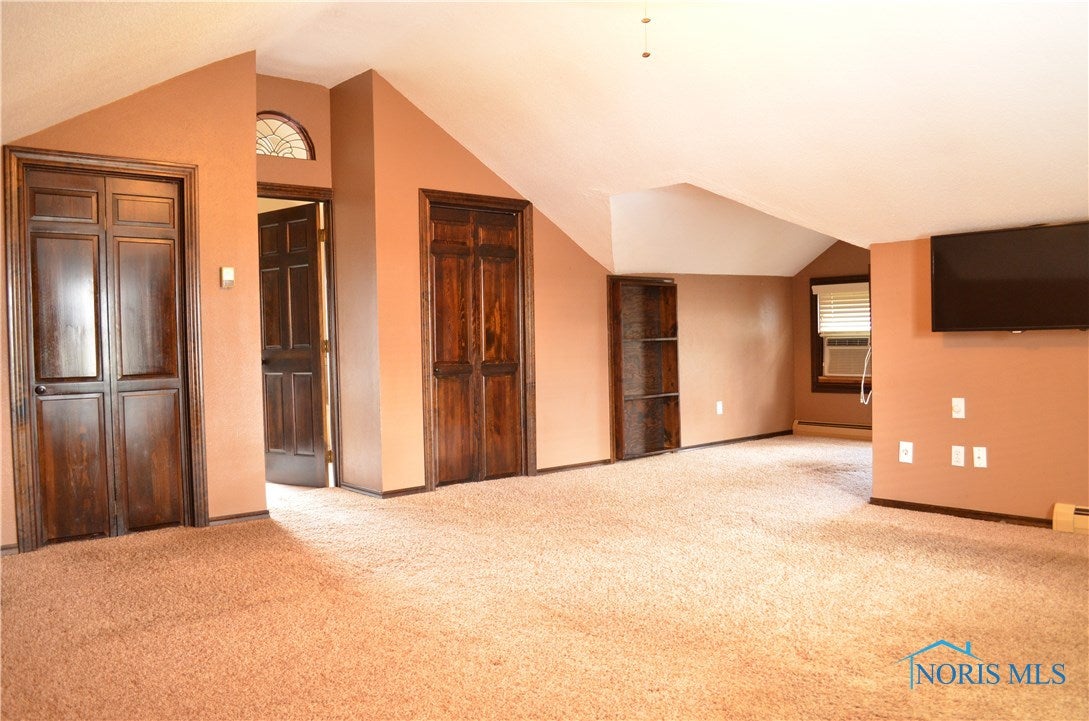 705 Harrow Road Toledo, OH 43615 - Photo 14 of 27 Gallery Image 14