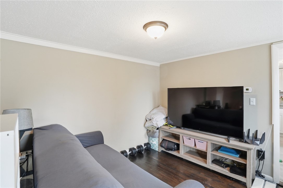 190 Pinnery Avenue Warwick, RI 02886 - Photo 19 of 35