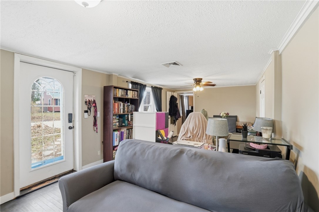 190 Pinnery Avenue Warwick, RI 02886 - Photo 20 of 35