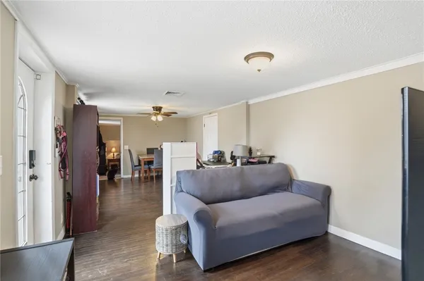 $349,000 | 190 Pinnery Avenue, Warwick, RI 02886