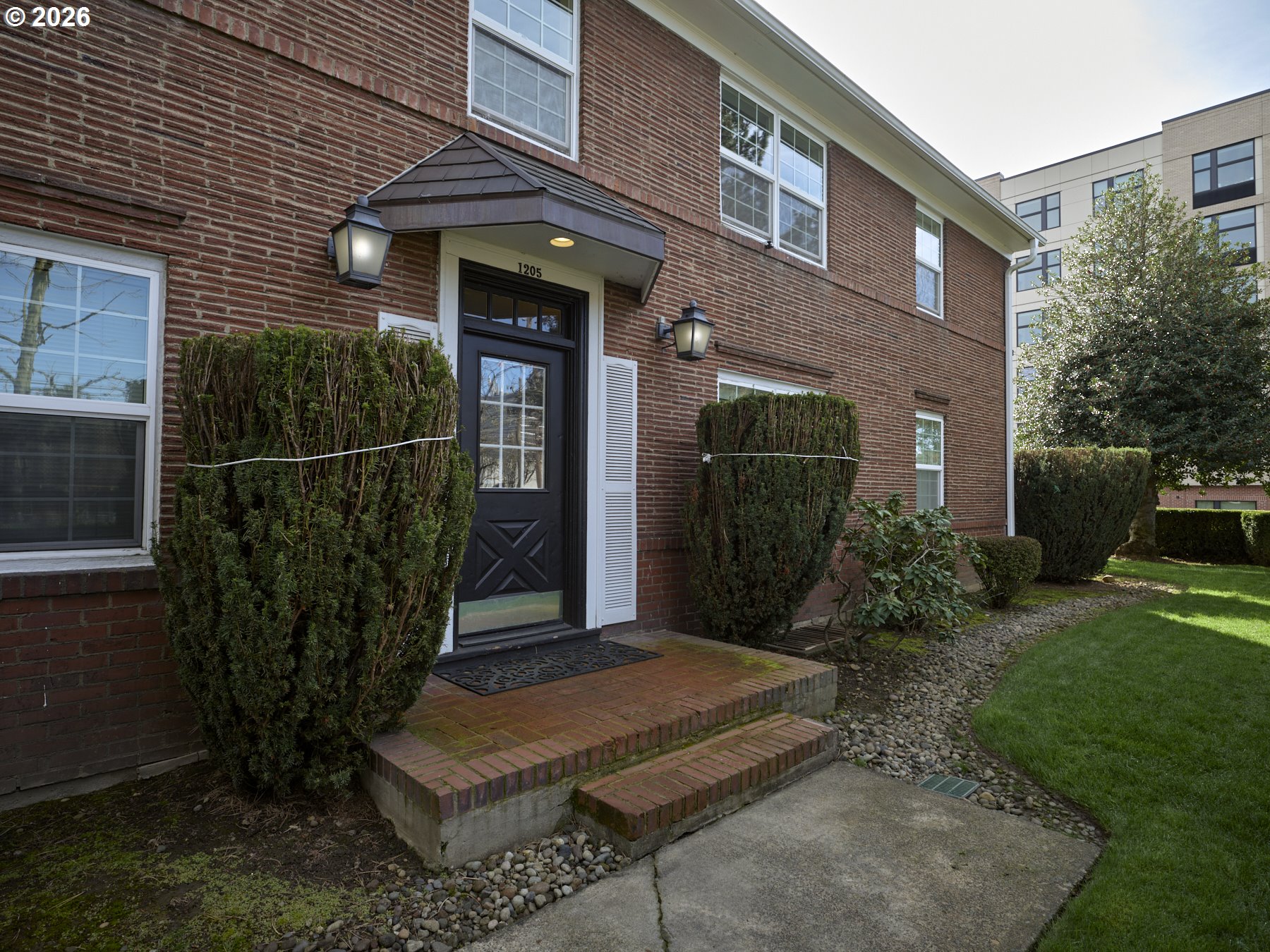 1205 C Street, Unit B Vancouver, WA 98660 - Photo 1 of 30