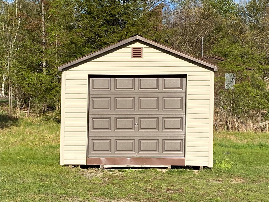 2 Laurel Avenue Kane, PA 16735 - Photo 9 of 10