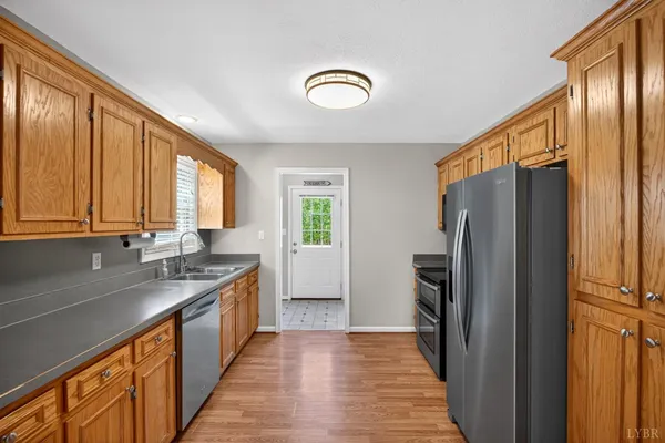 $379,999 | 1301 Hummingbird Lane, Spout Spring, VA 24593