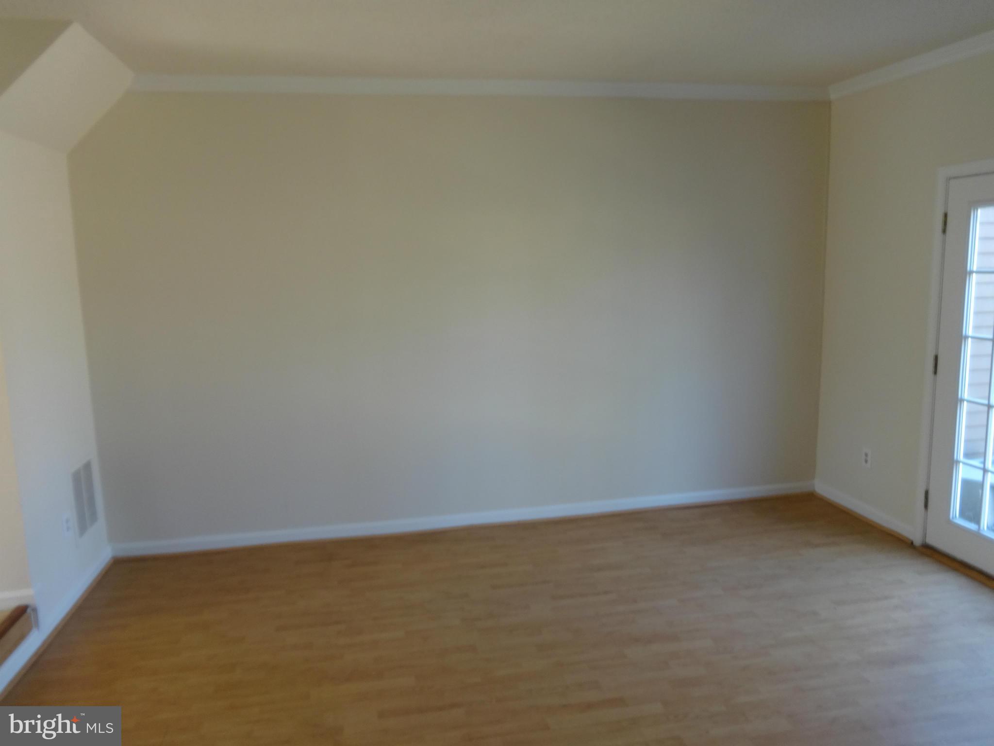 3241 Ryon Court Waldorf, MD 20601 - Photo 4 of 15 Living Room