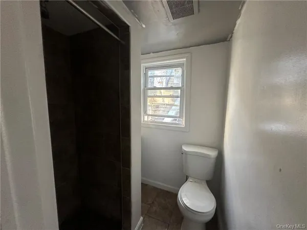$2,800 | 106 Saratoga Avenue, Yonkers, NY 10705