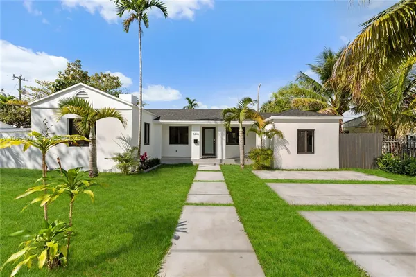$6,200 | 8246 Northeast 2nd Court, Miami, FL 33138