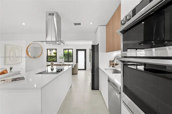 $6,200 | 8246 Northeast 2nd Court, Miami, FL 33138