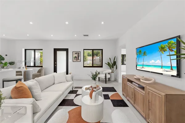 $6,200 | 8246 Northeast 2nd Court, Miami, FL 33138