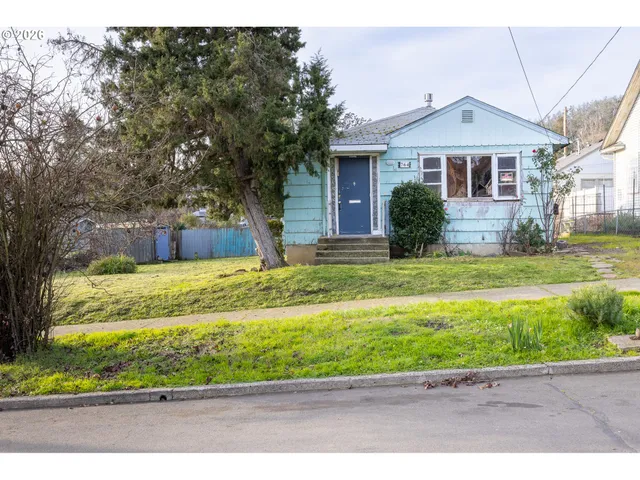 $120,000 | 764 Northeast Nash Street, Roseburg, OR 97470