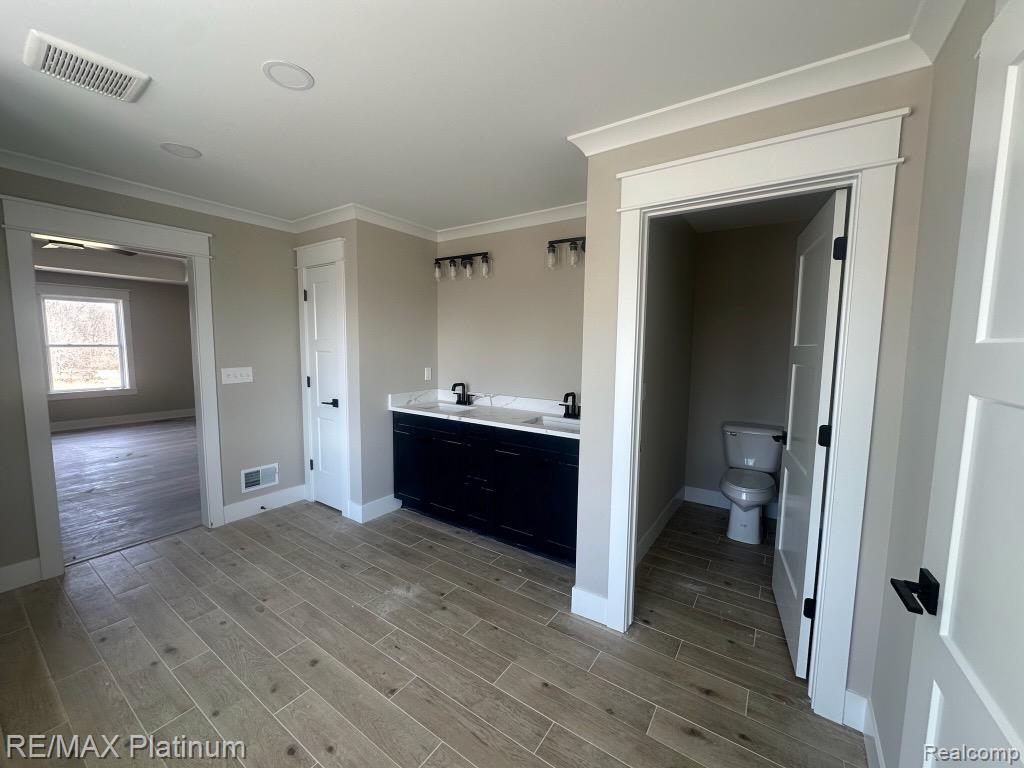 3659 Outback Trail Pinckney, MI 48169 - Photo 9 of 19