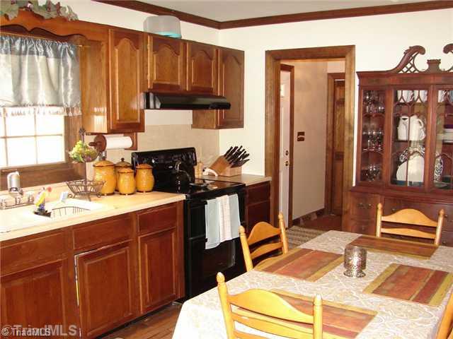 168 Random Road Mocksville, NC 27028 - Photo 16 of 16 Kitchen.