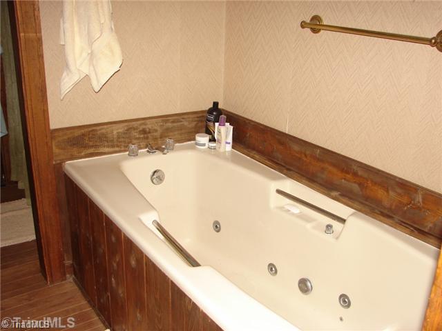 168 Random Road Mocksville, NC 27028 - Photo 10 of 16 Bath.