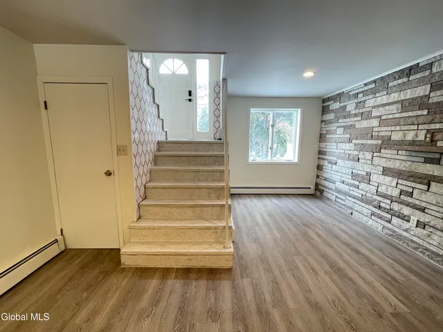 $739,800 | 54 Highway 236, Halfmoon, NY 12065