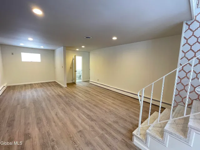 $739,800 | 54 Highway 236, Halfmoon, NY 12065