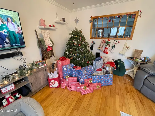 $739,800 | 54 Highway 236, Halfmoon, NY 12065