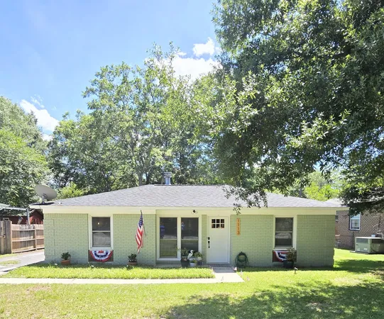 $799,000 | 1113 North Shadow Drive, Mount Pleasant, SC 29464