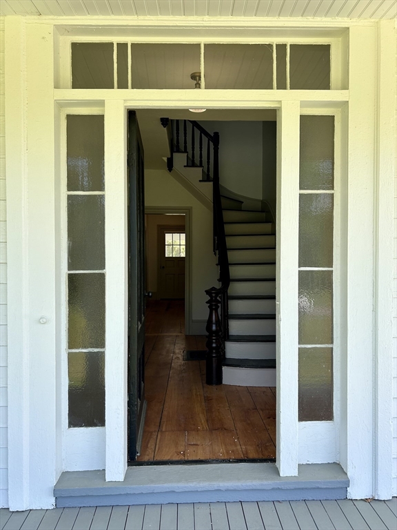 831 Lexington Road Concord, MA 01742 - Photo 2 of 23