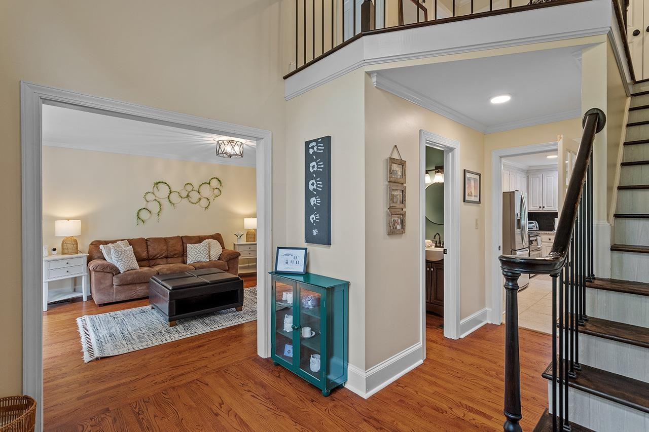 7640 Thompson Mill Road Wake Forest, NC 27587 - Photo 11 of 39 foyer