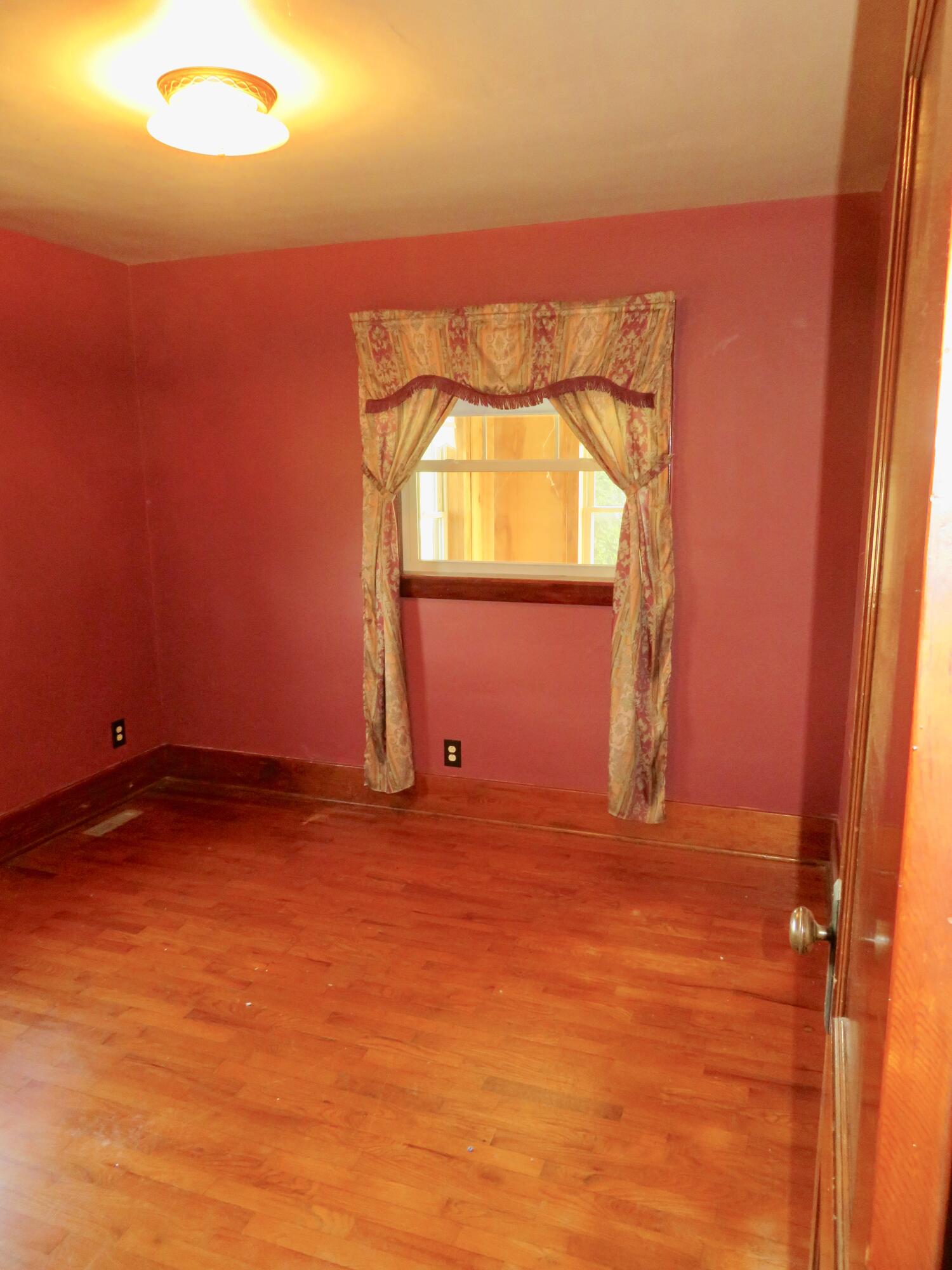 16805 Brewer Road Dundee, MI 48131 - Photo 18 of 22 fullsizeoutput_98