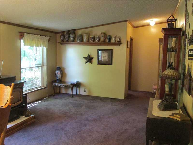 291 Hungarian Road Slippery Rock, PA 16057 - Photo 7 of 16 Family Room.