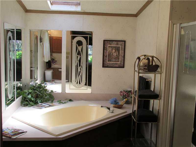 291 Hungarian Road Slippery Rock, PA 16057 - Photo 9 of 16 Master Bath/Spa.
