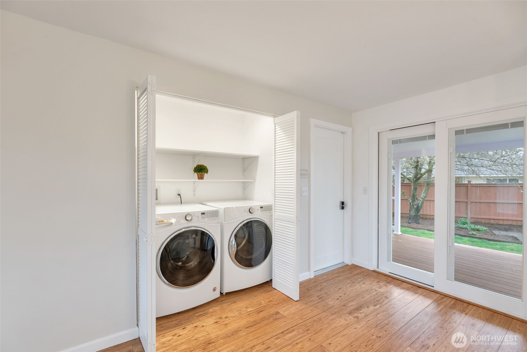 447 Index Avenue Northeast Renton, WA 98056 - Photo 16 of 23 Gallery Image 16