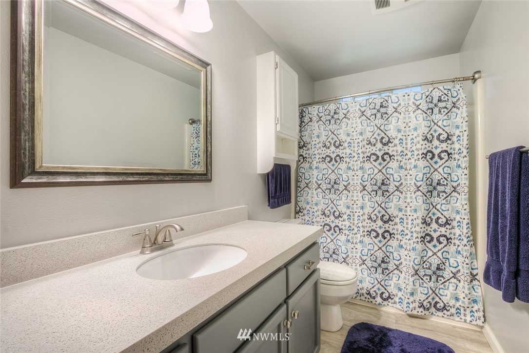 17819 Southeast 145th Street Renton, WA 98059 - Photo 13 of 24