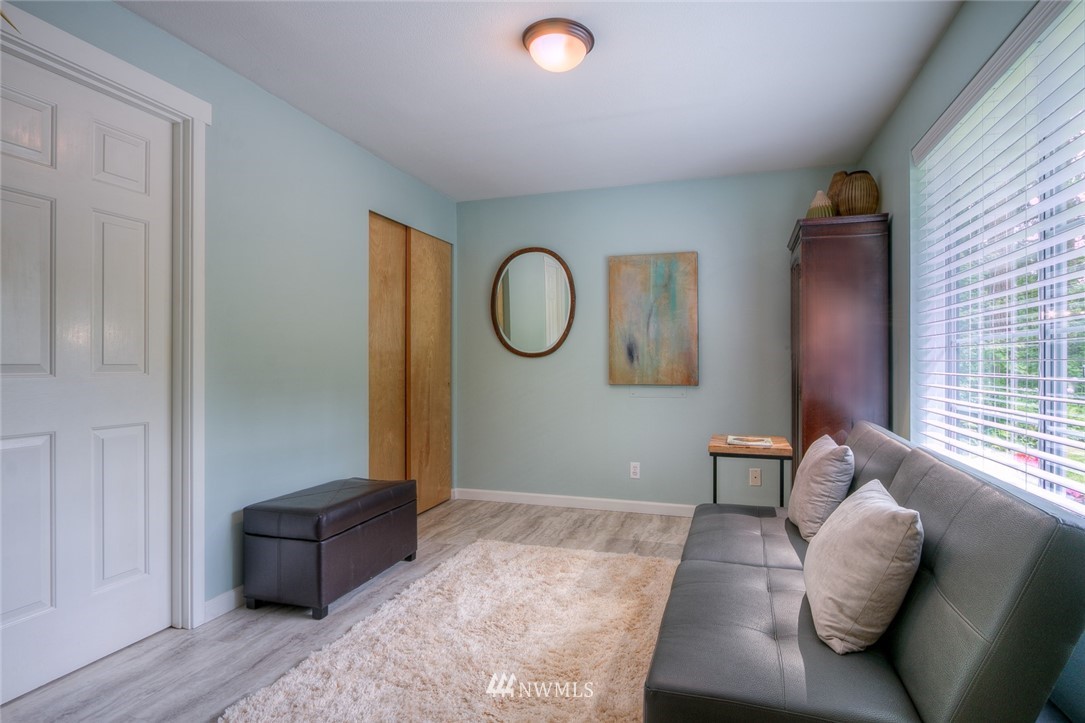 17819 Southeast 145th Street Renton, WA 98059 - Photo 10 of 24
