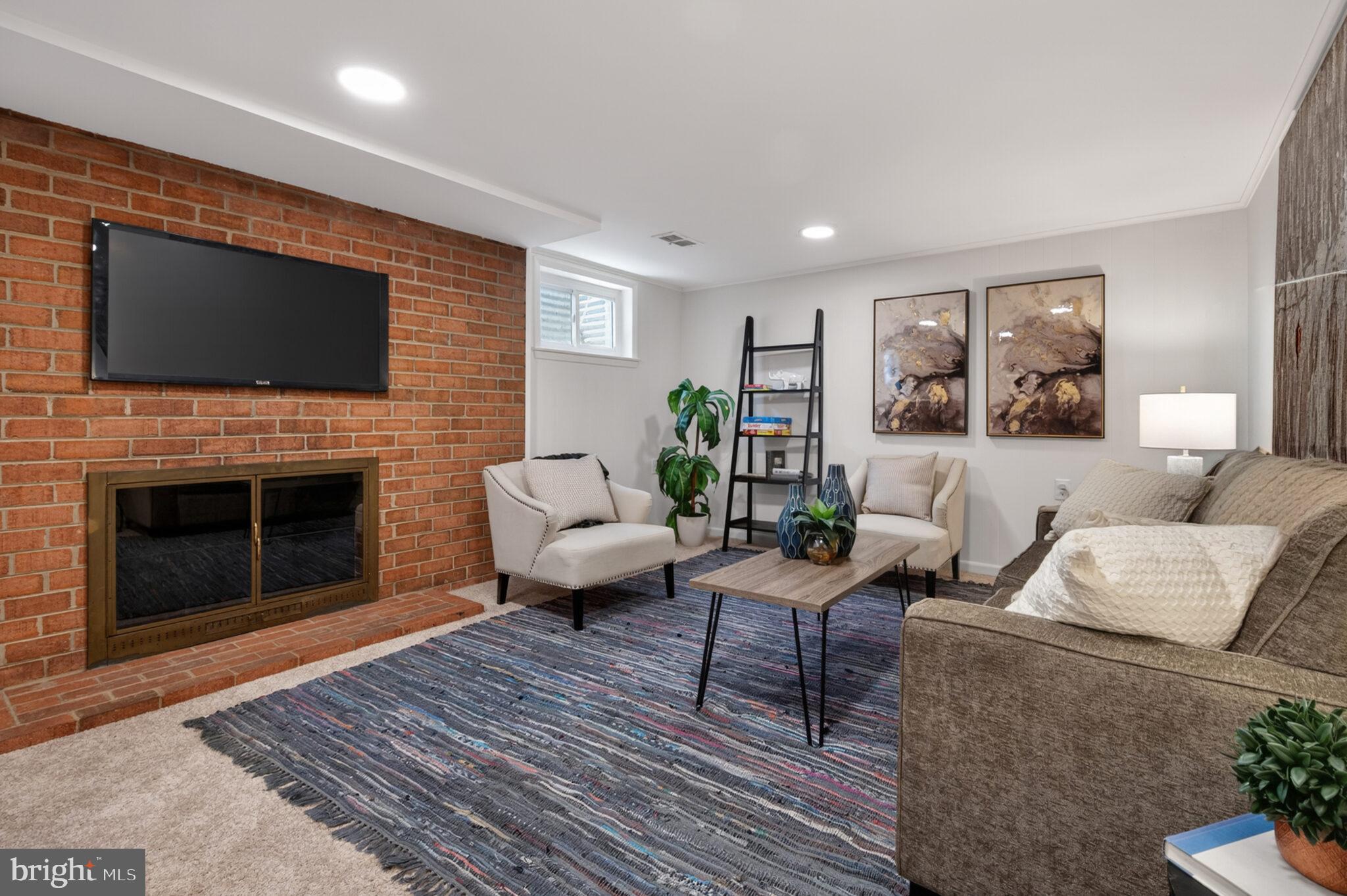 109 Bluff Terrace Silver Spring, MD 20902 - Photo 33 of 64 Relax and watch your favorite show