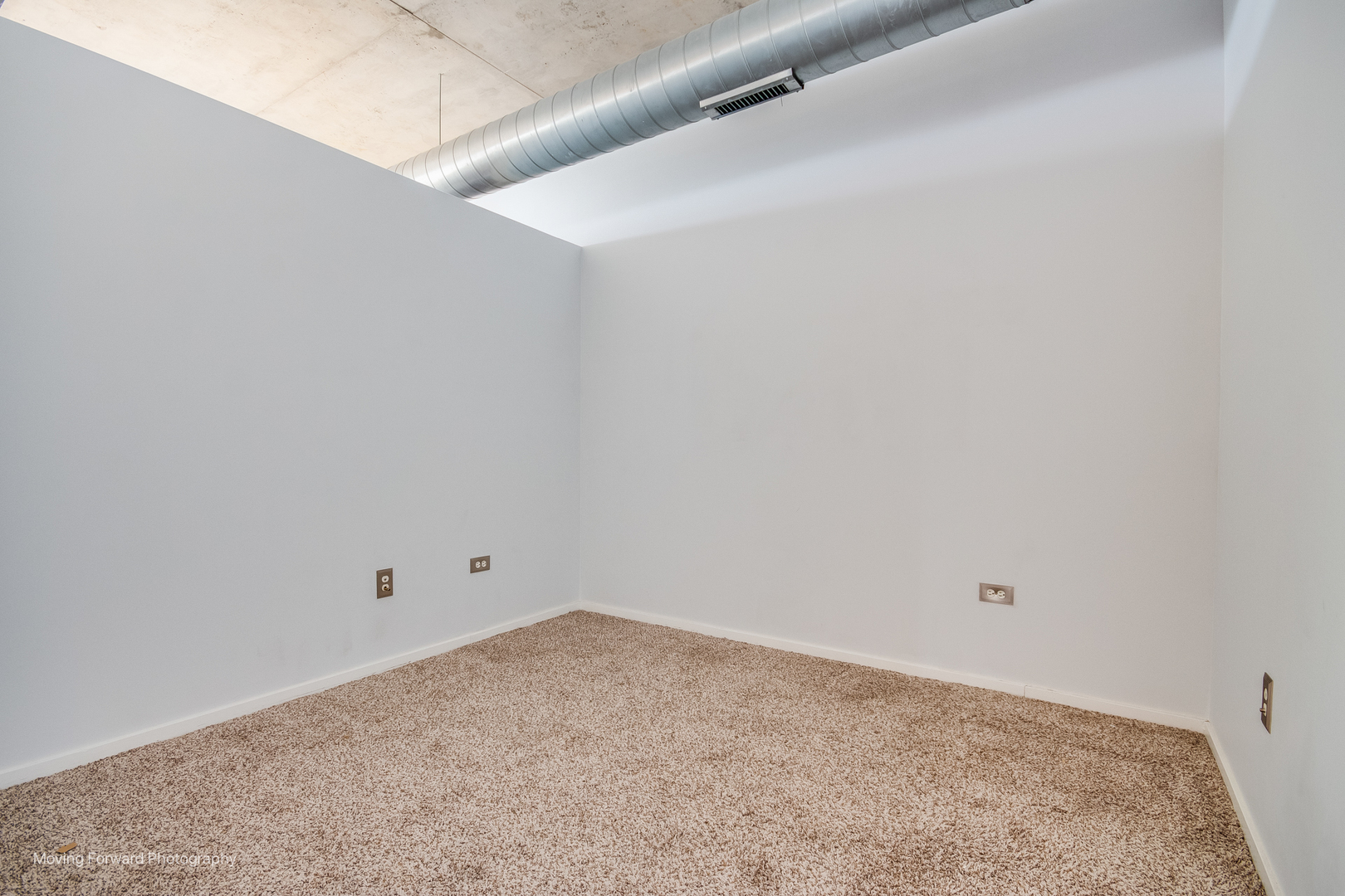 6 South Laflin Street, Unit 923 Chicago, IL 60607 - Photo 8 of 19 a view of empty room
