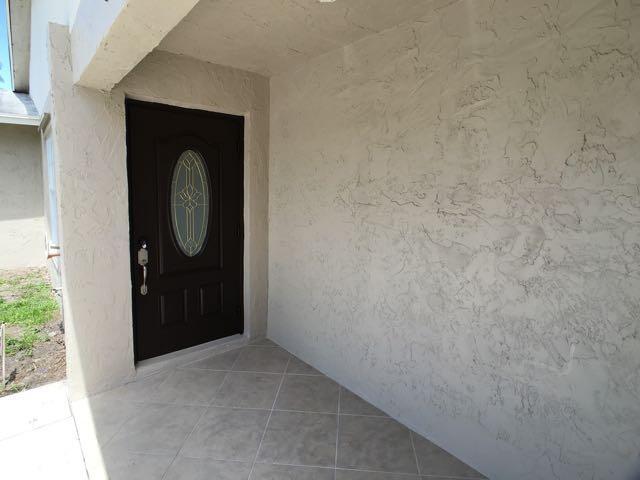 5791 South Rue Road West Palm Beach, FL 33415 - Photo 3 of 15 IMG_0188