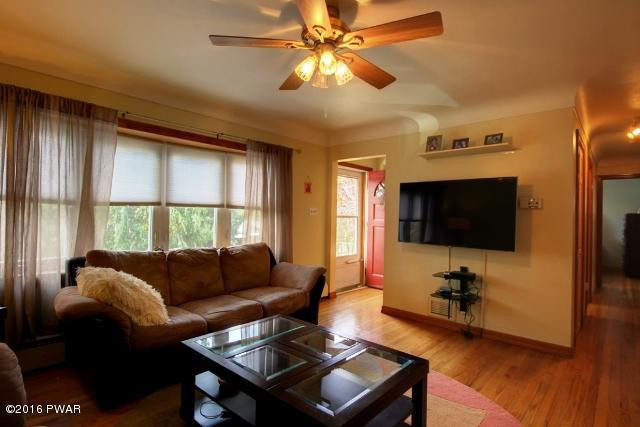 200 R Craig Road Moscow, PA 18444 - Photo 4 of 19