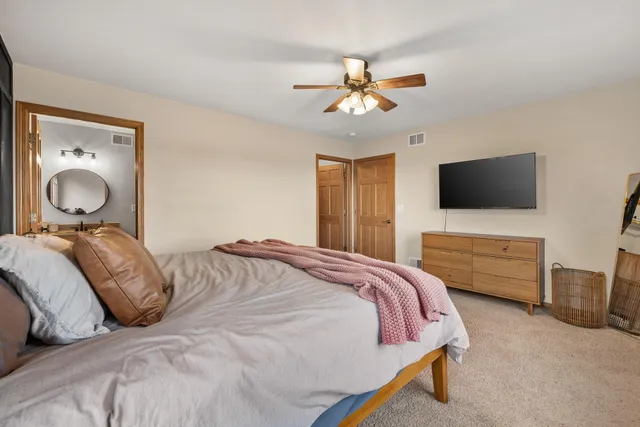 $294,900 | 334 Autumn Lane, Campbellsport, WI 53010