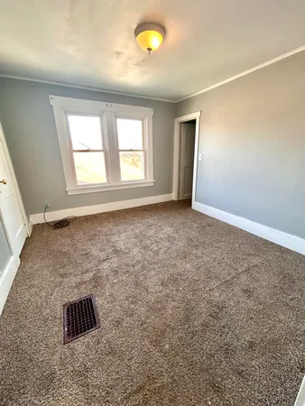 $109,000 | 76 North East Avenue North, Battle Creek, MI 49017