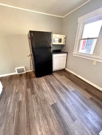 $109,000 | 76 North East Avenue North, Battle Creek, MI 49017