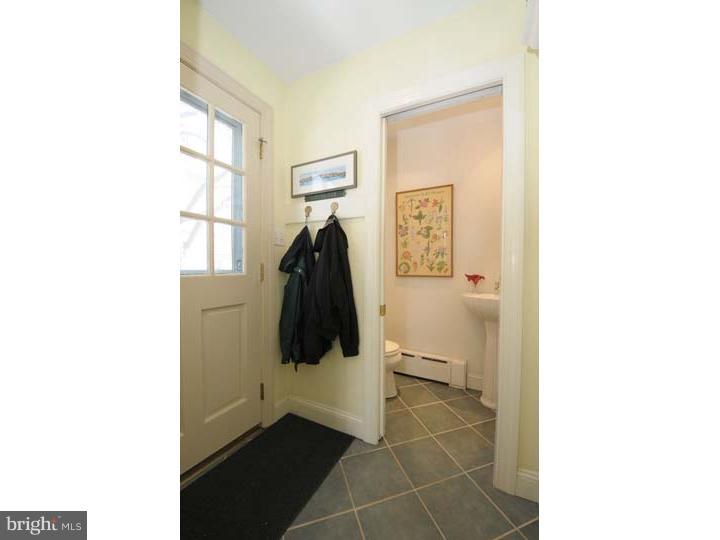 433 Anthwyn Road Narberth, PA 19072 - Photo 12 of 25 Half Bath