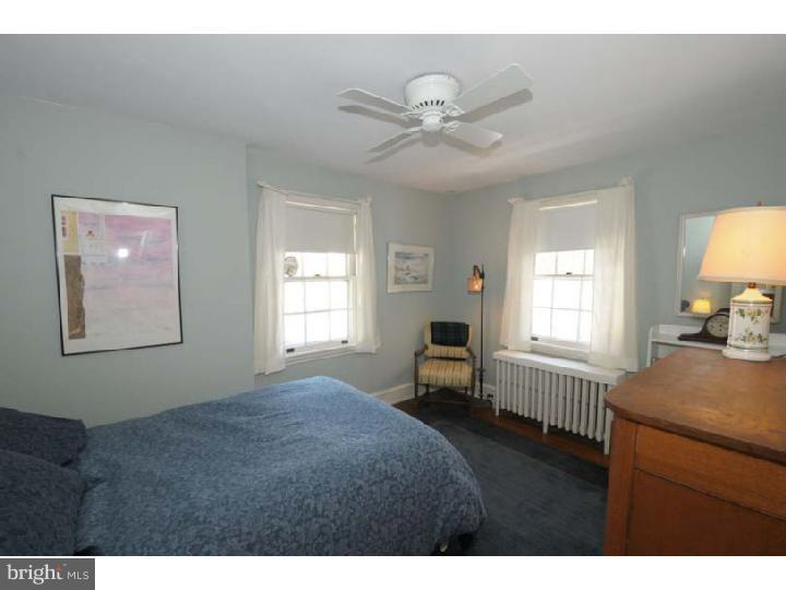 433 Anthwyn Road Narberth, PA 19072 - Photo 18 of 25 Bedroom