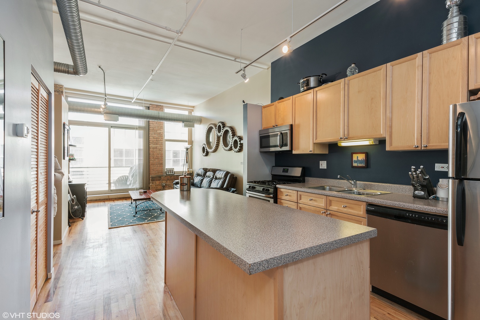 417 South Jefferson Street, Unit 301B Chicago, IL 60607 - Photo 6 of 12